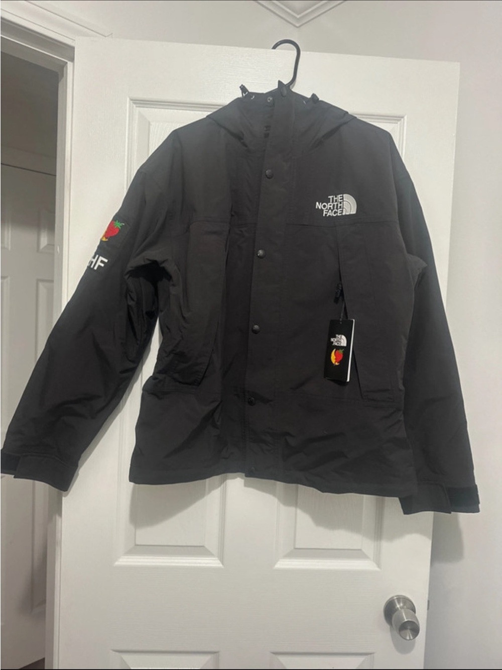The North Face x Sky High FarmMen's Black mountain Jacket medium
